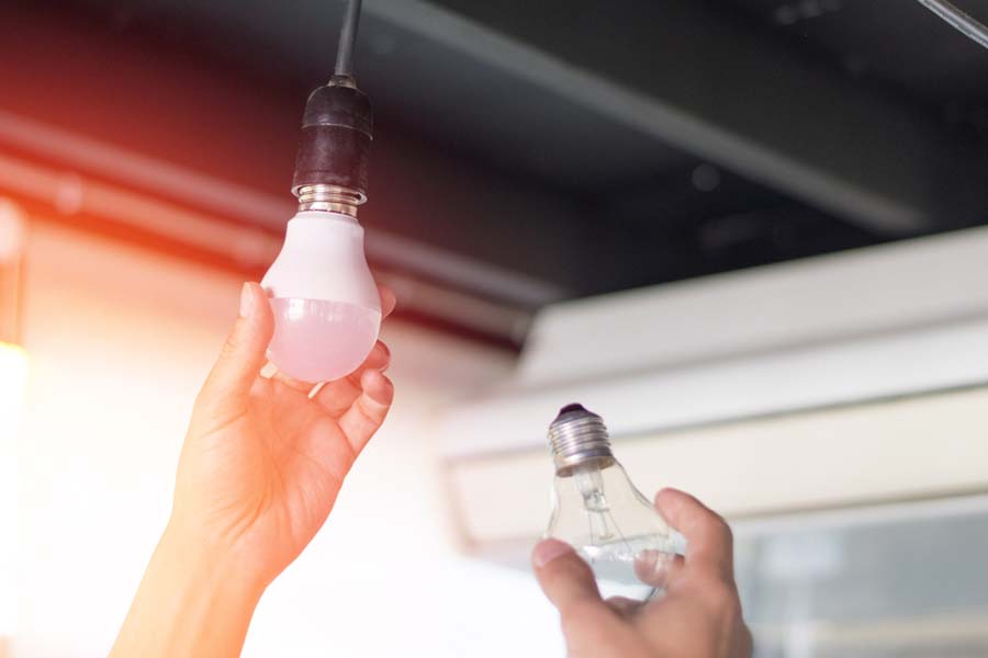 cómo ahorrar energía con bombillas de bajo consumo